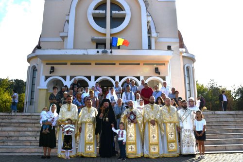 Sărbătoarea Bisericii „Schimbarea la Față”-Govândari din Reșița Poza 304919