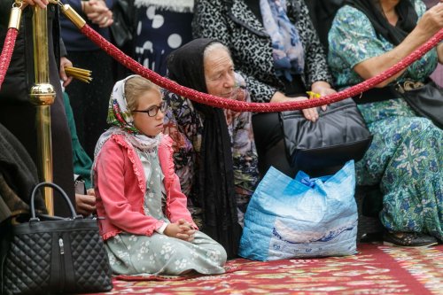 Sobor de ierarhi la hramul Mănăstirii Sihăstria Poza 305309