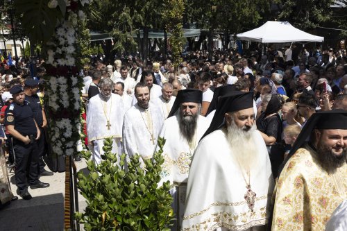 Arhiepiscopia Târgoviștei și-a cinstit ocrotitorul spiritual Poza 305602