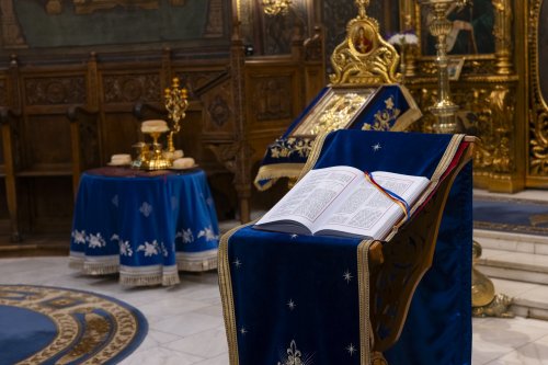 Prohodul Maicii Domnului la Catedrala Patriarhală Poza 305899