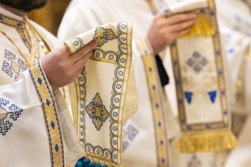 Prohodul Maicii Domnului la Catedrala Patriarhală Poza 305900