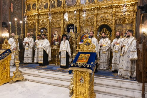 Prohodul Maicii Domnului la Catedrala Patriarhală Poza 305908