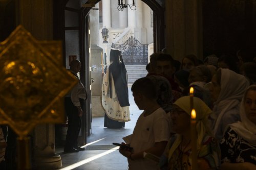 Prohodul Maicii Domnului la Catedrala Patriarhală Poza 305918