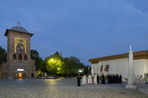 Prohodul Maicii Domnului la Catedrala Patriarhală Poza 305942