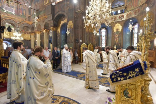 Preacinstirea Maicii Domnului la Catedrala Patriarhală Poza 305959