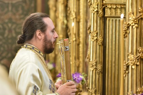 Preacinstirea Maicii Domnului la Catedrala Patriarhală Poza 305965