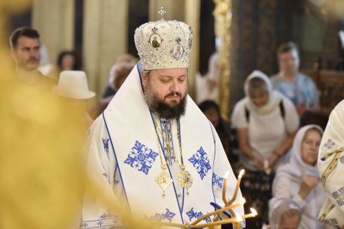 Preacinstirea Maicii Domnului la Catedrala Patriarhală Poza 305966