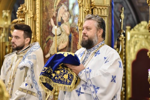 Preacinstirea Maicii Domnului la Catedrala Patriarhală Poza 305980