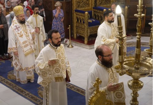 Duminica a 8‑a după Rusalii la Catedrala Patriarhală Poza 306206