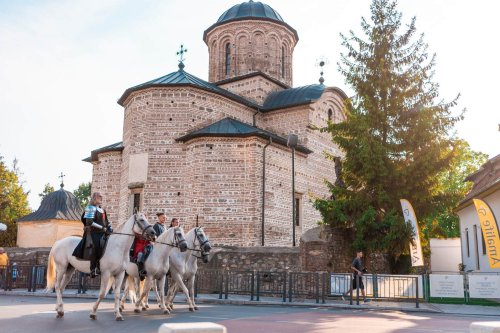 Parada voievozilor în Cetatea Basarabilor Poza 306602