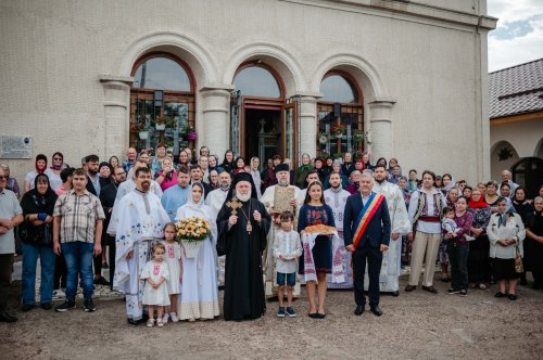 Împlinire și binecuvântare în Parohia Izvoarele, judeţul Tulcea Poza 307420