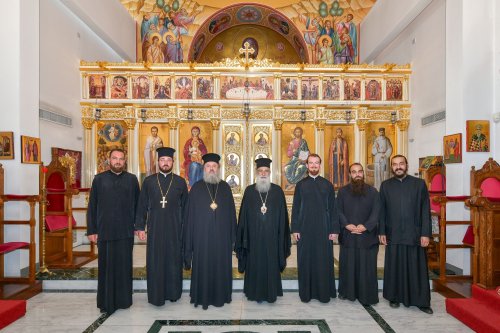 Primirea delegaţiei Patriarhiei Române la Reprezentanţa Patriarhiei Ierusalimului în Cipru Poza 307441