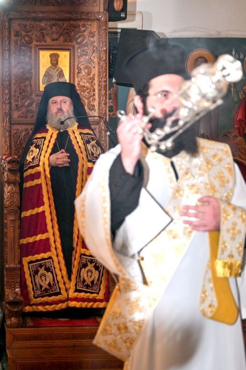 Biserica Arhanghelului Mihail din Limassol şi-a sărbătorit ocrotitorul spiritual Poza 307856