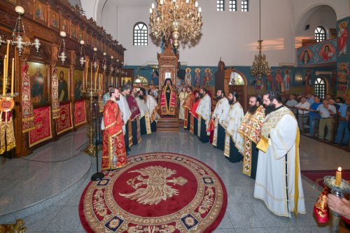 Biserica Arhanghelului Mihail din Limassol şi-a sărbătorit ocrotitorul spiritual Poza 307860