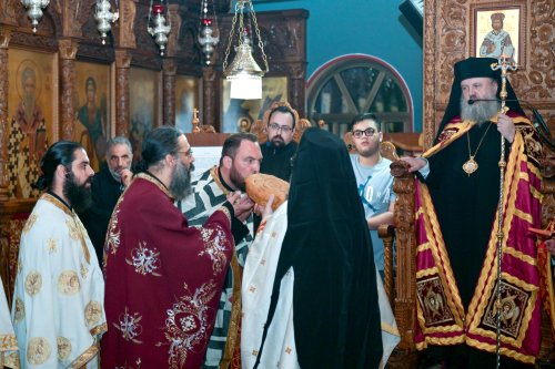 Biserica Arhanghelului Mihail din Limassol şi-a sărbătorit ocrotitorul spiritual Poza 307867