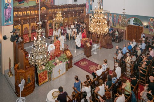 Biserica Arhanghelului Mihail din Limassol şi-a sărbătorit ocrotitorul spiritual Poza 307870