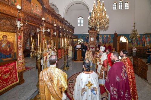 Biserica Arhanghelului Mihail din Limassol şi-a sărbătorit ocrotitorul spiritual Poza 307888