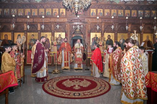 Biserica Arhanghelului Mihail din Limassol şi-a sărbătorit ocrotitorul spiritual Poza 307908