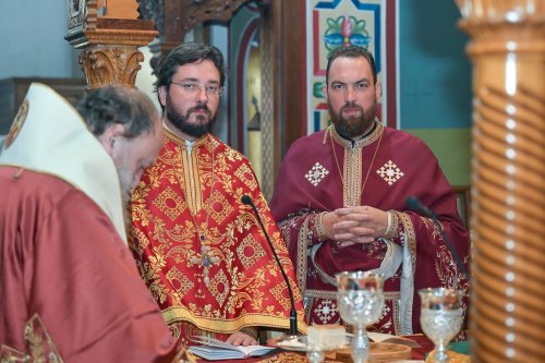 Biserica Arhanghelului Mihail din Limassol şi-a sărbătorit ocrotitorul spiritual Poza 307909