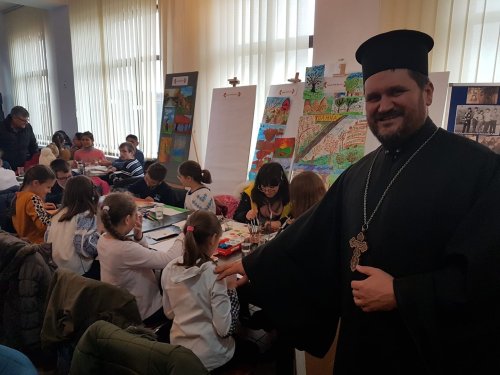 Biserica din Costuleni, laborator spiritual și cultural pentru elevi Poza 308363