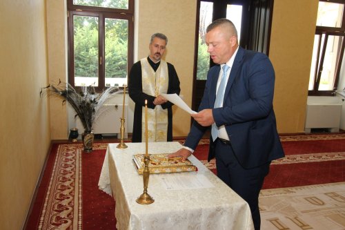 Un nou doctor la Facultatea de Teologie din Craiova Poza 308458