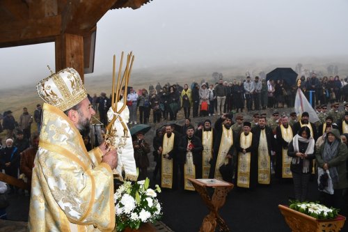 Praznicul Crucii în Episcopia Caransebeșului  Poza 308691