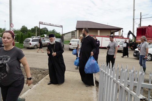 Rugăciune și solidaritate în vreme de grea încercare Poza 308753