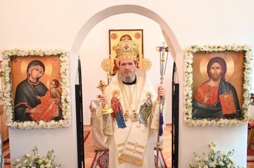 Sărbătoare la Liceul Ortodox „Episcop Roman Ciorogariu” din Oradea Poza 308932