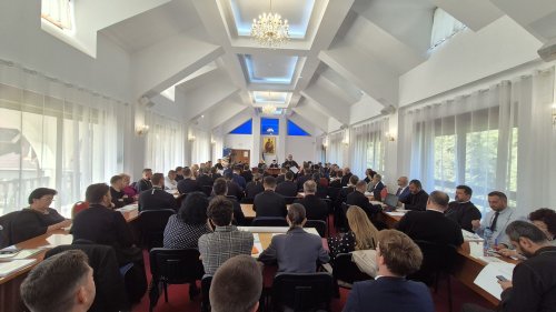 Congres național catehetic la Mănăstirea Caraiman Poza 309462