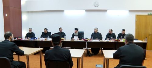 Examen de selecționare clericală în Arhiepiscopia Bucureștilor Poza 309578