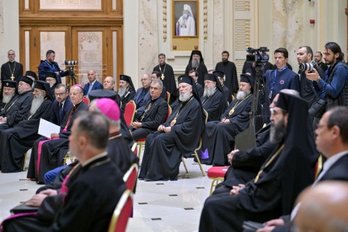 Moment festiv la aniversarea întronizării Patriarhului României Poza 309997