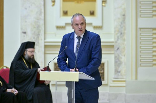 Moment festiv la aniversarea întronizării Patriarhului României Poza 310014