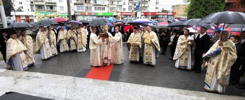 Târnosirea Bisericii „Adormirea Maicii Domnului” din municipiul Târgu Mureș Poza 309909