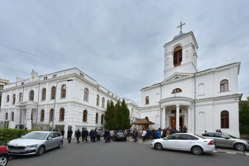 Deschiderea anului universitar la Facultatea de Teologie din București Poza 310120