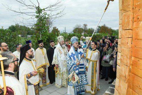 Haina sfințeniei pentru biserica unei noi mănăstiri giurgiuvene Poza 310250