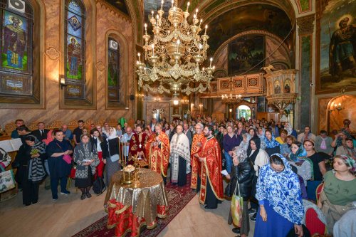 Zi de hram la Biserica Zlătari din București Poza 310354