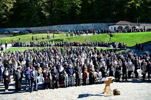 30 de ani de la înfiinţarea Mănăstirii „Acoperământul Maicii Domnului” de la Florești, Cluj Poza 310391