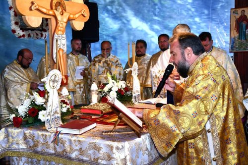 Sărbătoarea „Acoperământul Maicii Domnului” în Episcopia Caransebeșului Poza 310429