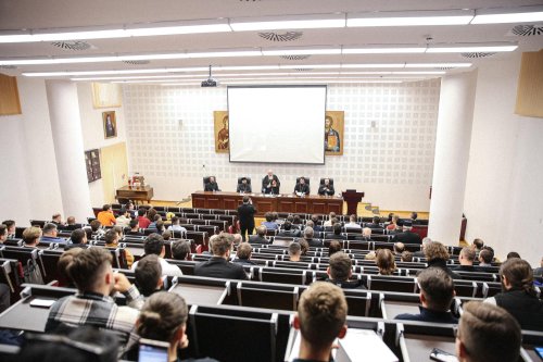 Deschiderea festivă a anului universitar la Facultatea de Teologie Ortodoxă clujeană Poza 310477