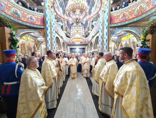 Hramul Bisericii „Sfântul Apostol Toma” din Mărăști, Cluj‑Napoca Poza 310643