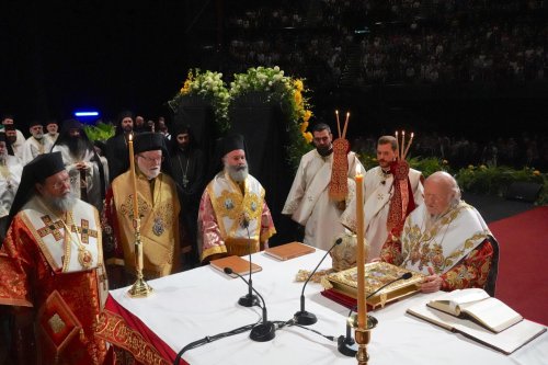 A început vizita Patriarhului Ecumenic Bartolomeu în Australia Poza 310730