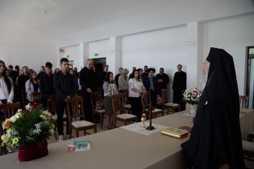 Consfătuirea anuală a profesorilor de religie din judeţul Brăila Poza 311328