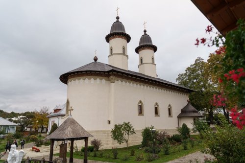 Academicianul Alexandru Zub aniversat la 90 de ani Poza 311443