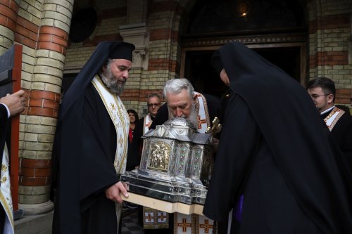 Moaştele Sfântului Gheorghe de la Cernica aduse la Sibiu Poza 311430