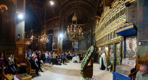 Laudă de seară adusă Sfintei Parascheva la Biserica Domnească din Capitală Poza 311589