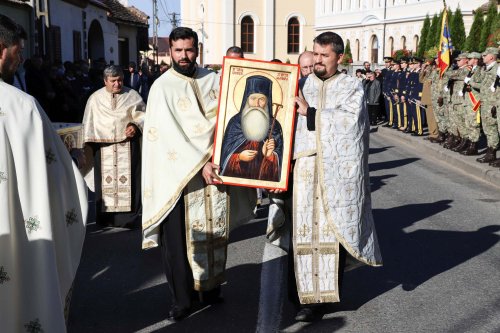 Moaştele Sfântului Gheorghe de la Cernica, în Mărginimea Sibiului Poza 311620