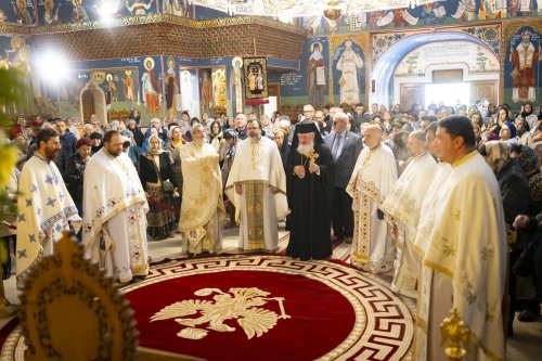 Praznicul Bisericii „Sfânta Vineri”- Drumul Taberei Poza 311763