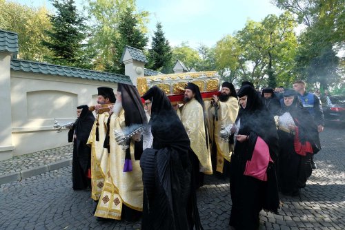 Debutul hramului de toamnă al Catedralei Patriarhale Poza 312766