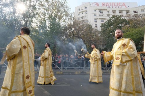 Debutul hramului de toamnă al Catedralei Patriarhale Poza 312777