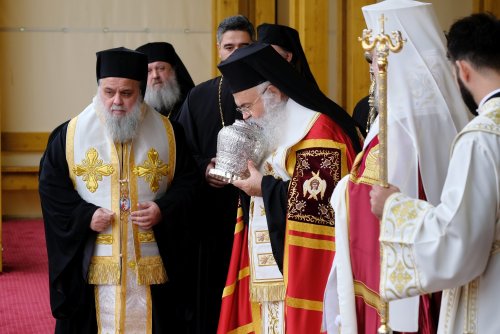 Debutul hramului de toamnă al Catedralei Patriarhale Poza 312787